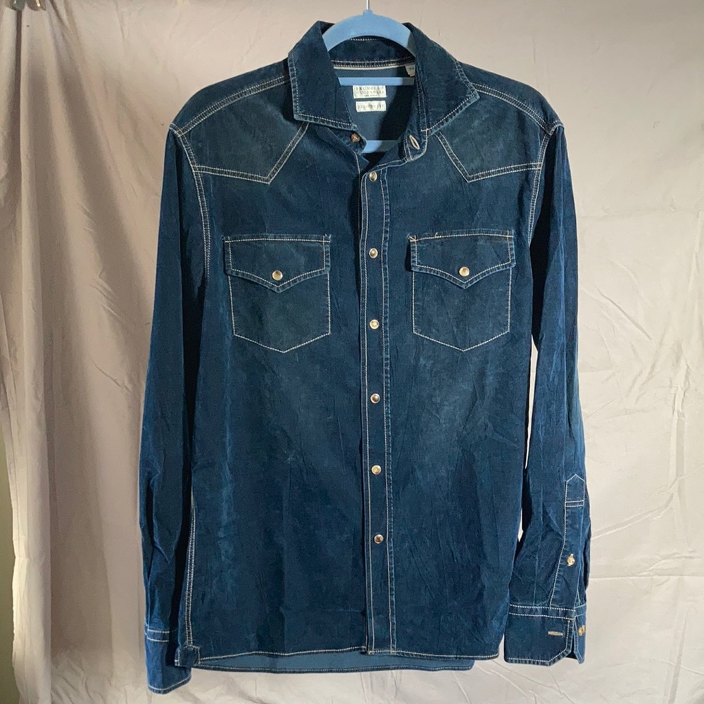 Brunello Cucinelli - Leisure fit - men’s M - Blue cotton with snaps